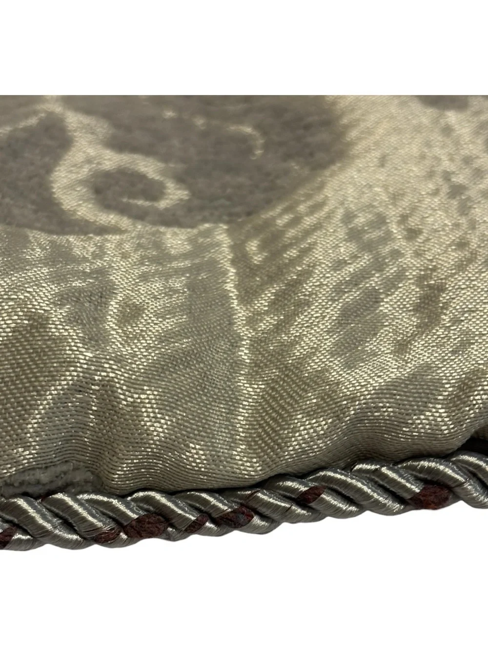 2 Nicole Miller Artelier Pillow Shams Tonal Floral Damask Jacquard Gray Cream
